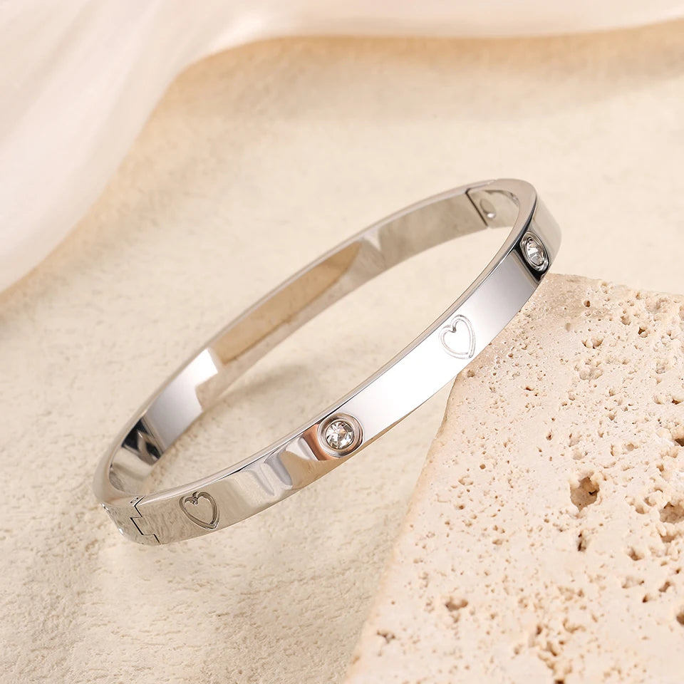 Women’s Heart Zircon Bracelet Jewelry