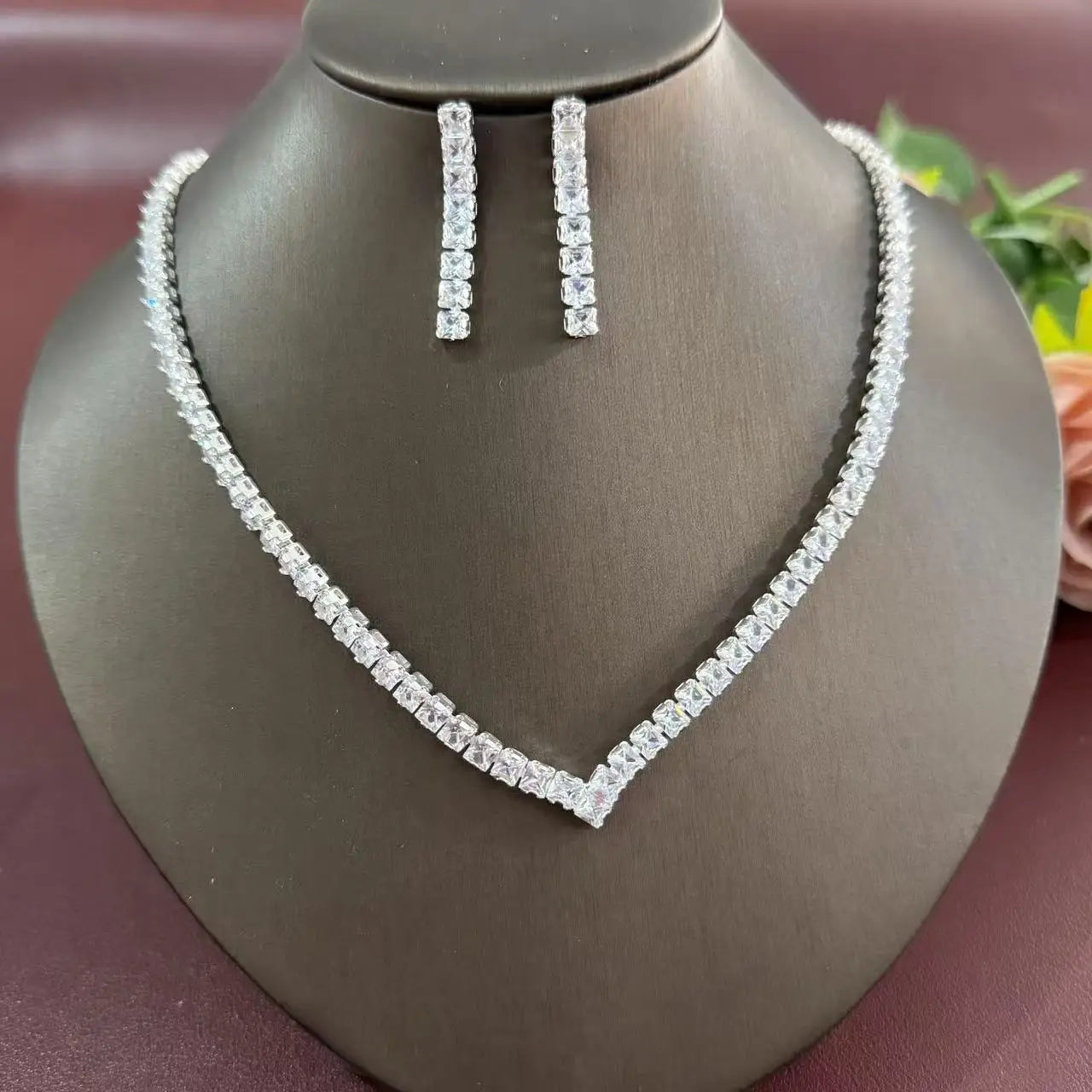 3-Piece Bridal Jewelry Set – Necklace, Earrings, and Ring