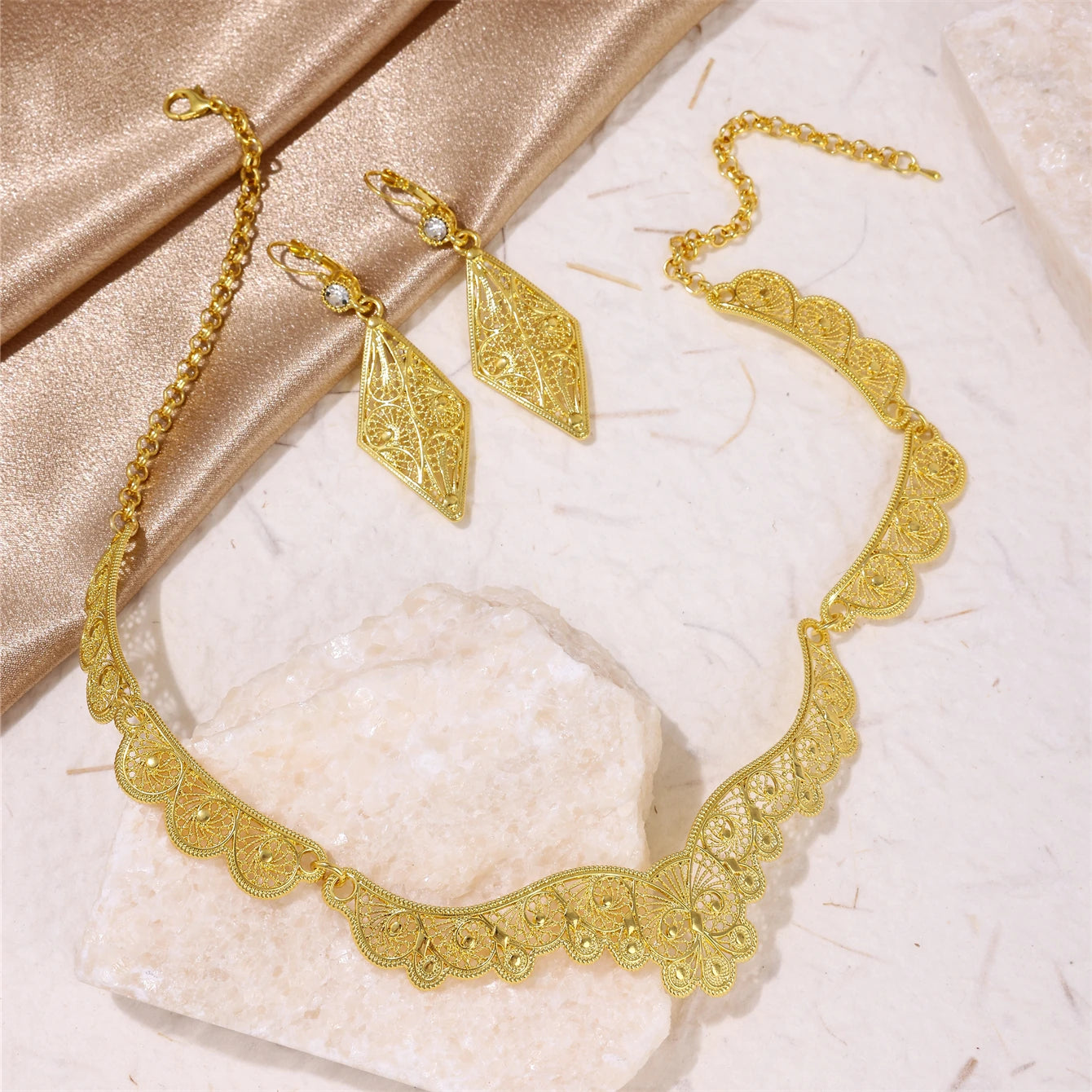 Elegant Wedding Jewelry Necklace Earrings Set